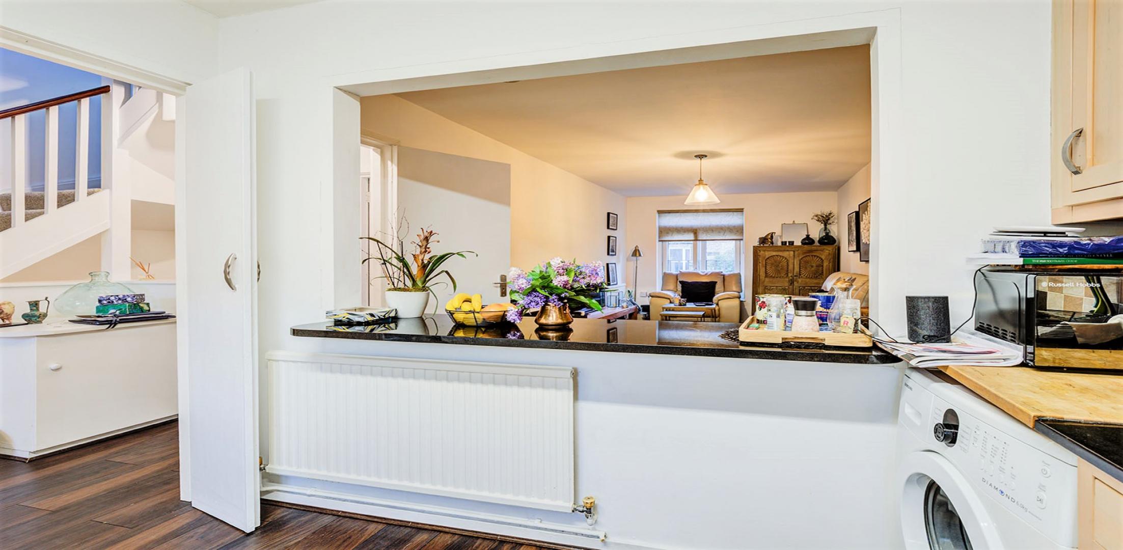 			2 Bedroom, 1 bath, 1 reception Flat			 Tavistock Crescent, PORTOBELLO/WESTBOURNE PARK